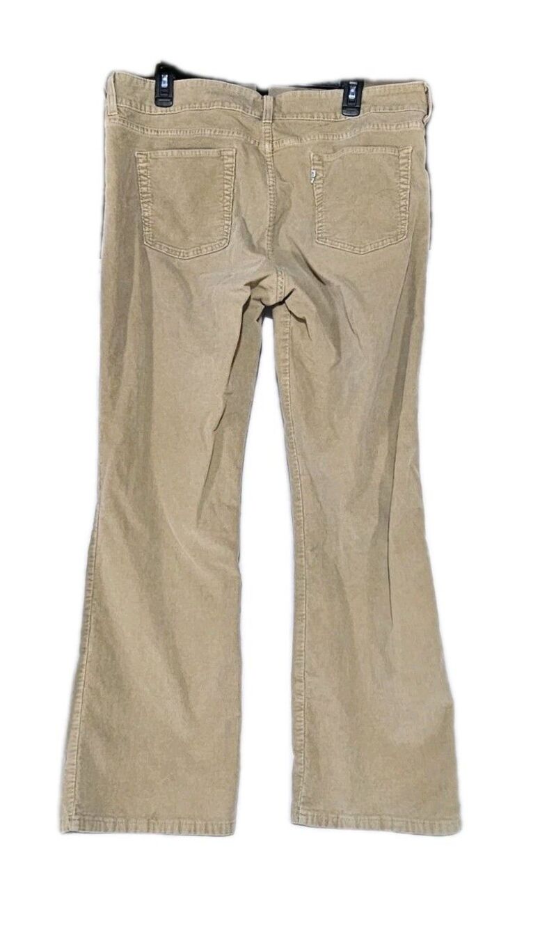 Levi’s 526 Slender Bootcut Corduroy Pants Womens 16M Tan Khaki 36x32 Y2K 2009 - Picture 3 of 9